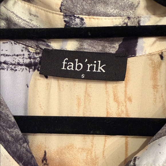 Elegant Abstract Print Dress size small - Picture 2 of 5